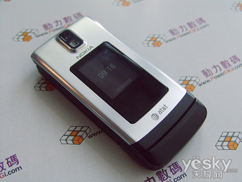 为数不多的翻盖智能 诺基亚6650f报价799元