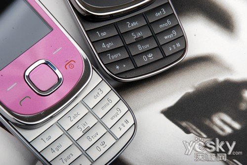 非智能也要3g 诺基亚7230行货仅899元