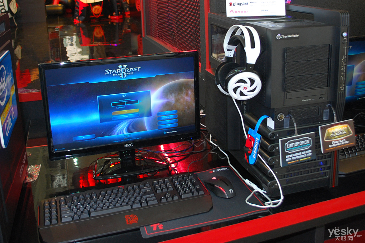 computex2011:tt展出多款电竞外设