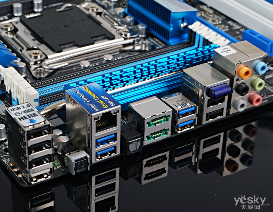 华硕p9x79 pro 点击放大