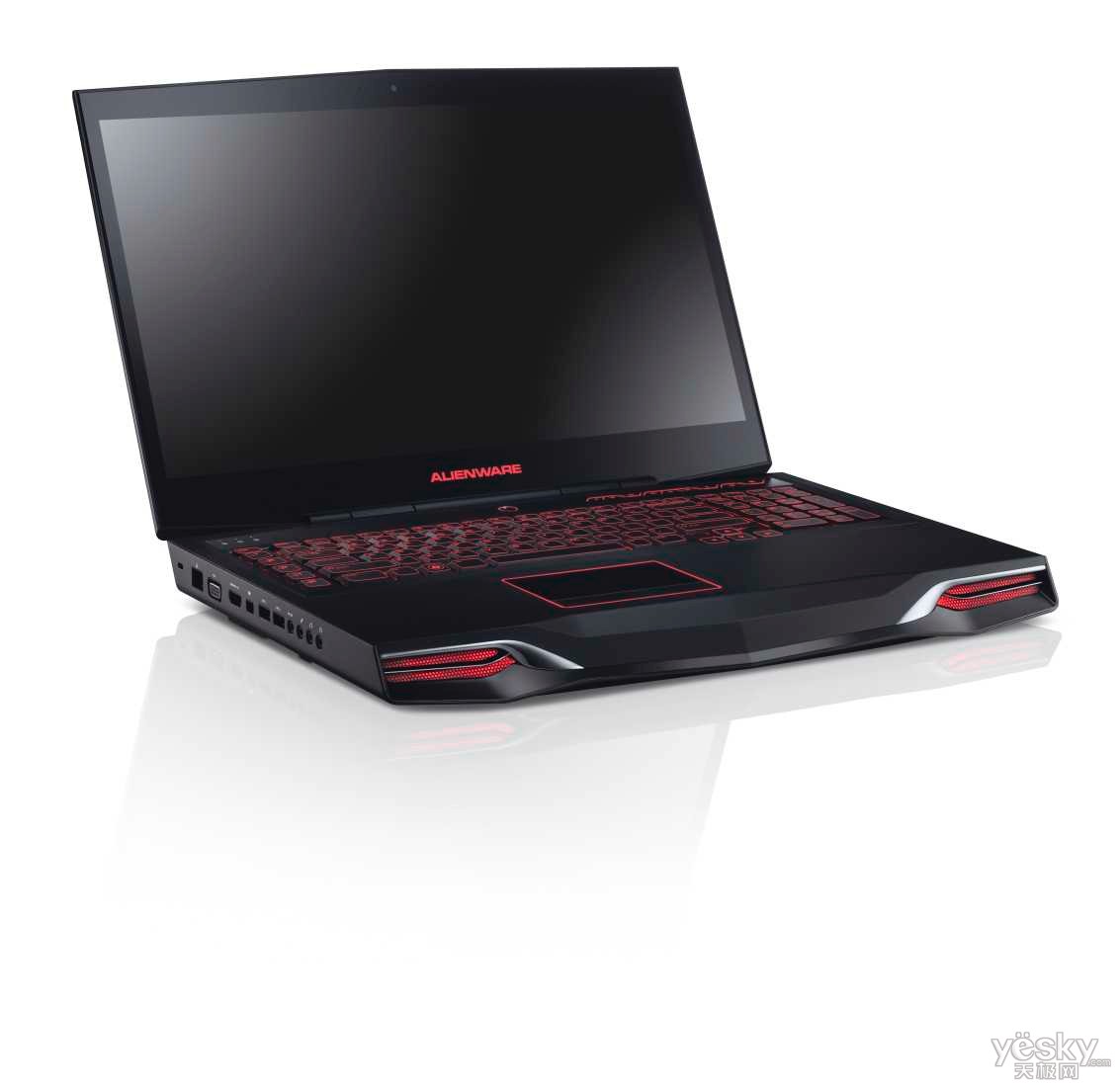 游戏神器 戴尔alienware m18x笔记本图赏