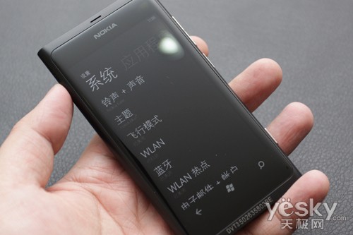 首款電信定製wp7手機 諾基亞lumia 800c首測