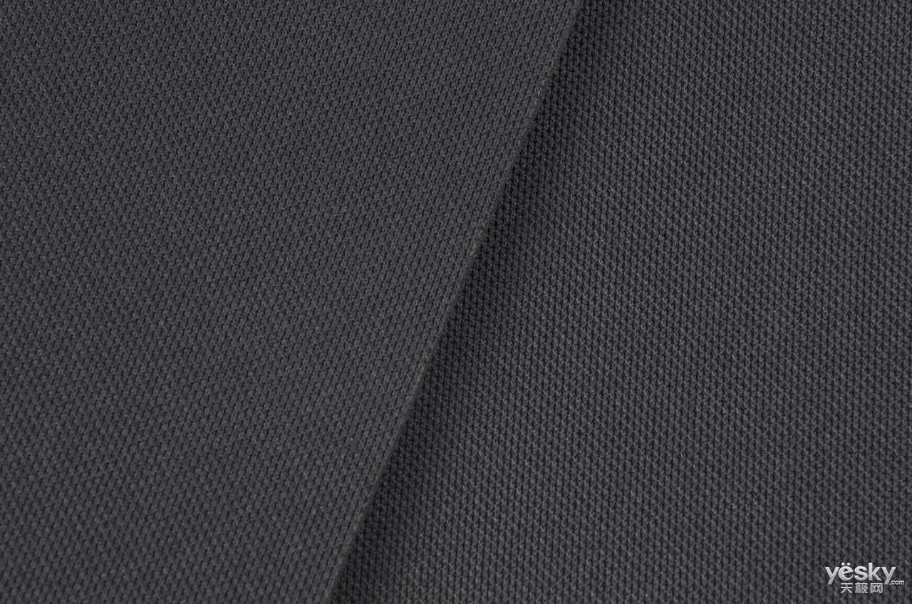 超大尺寸操控织面 明基qmp mesa鼠标垫评测