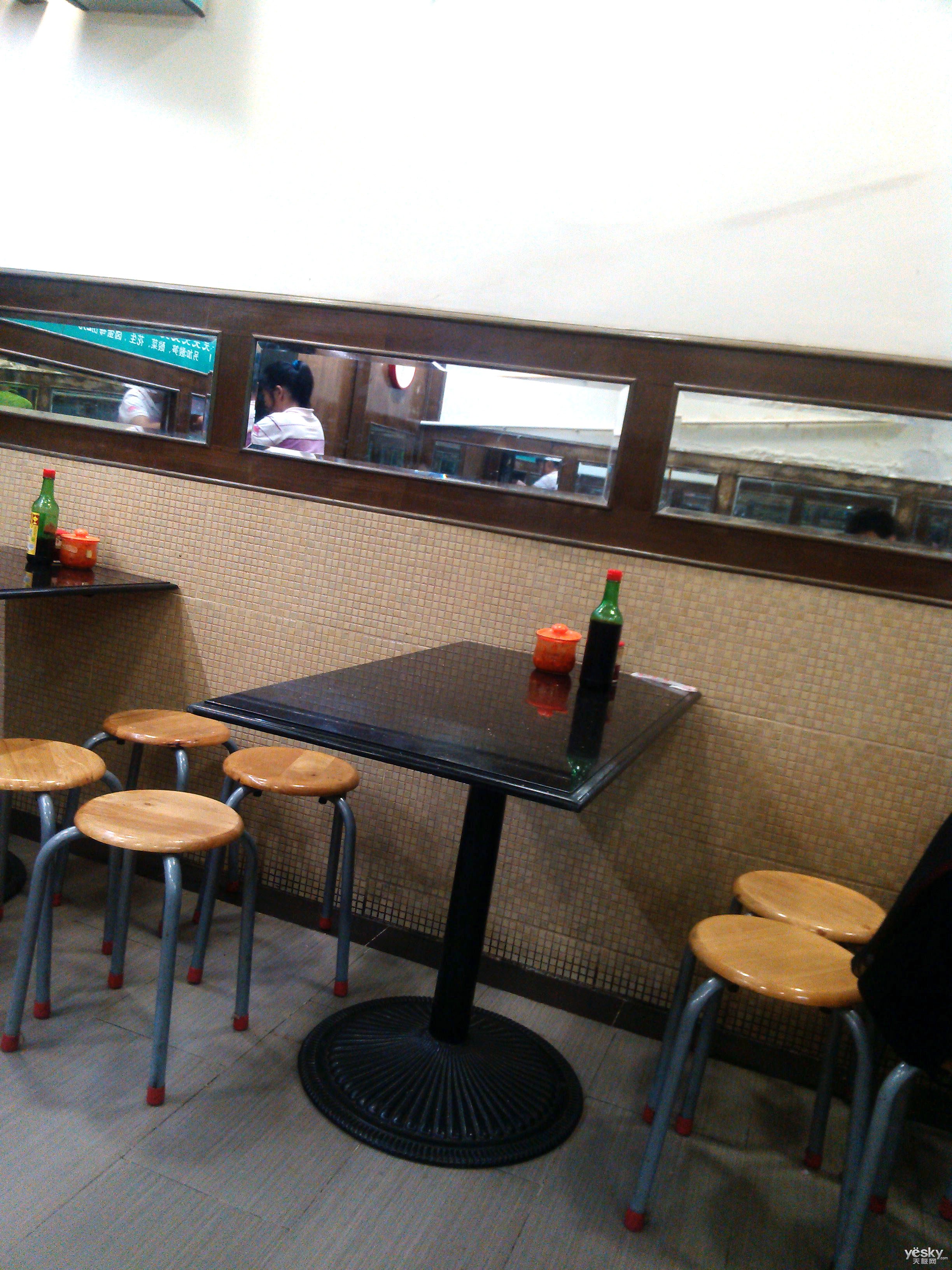 酷派大观s 9120 相机 实拍样照 餐馆