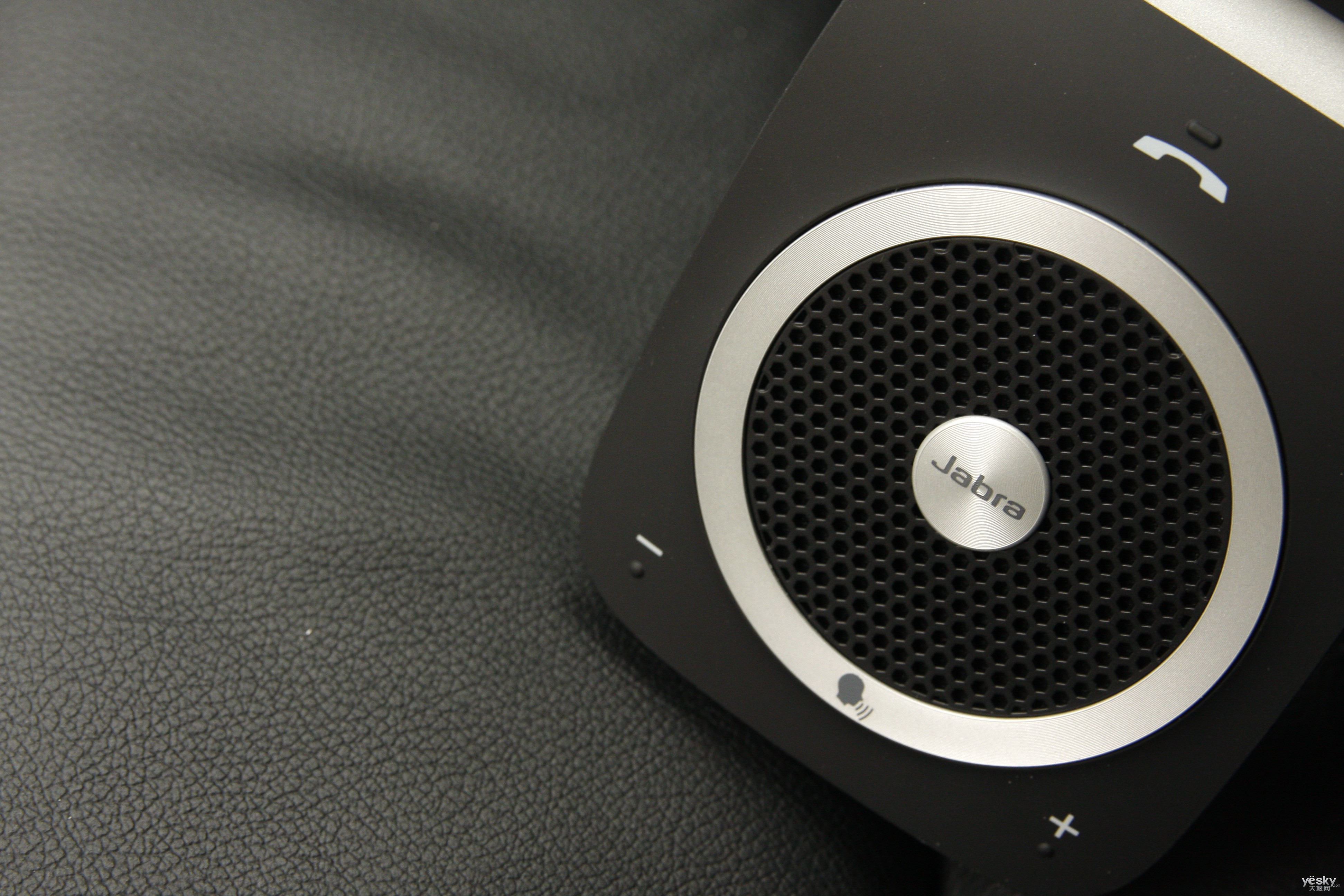 卓越音效感安全 捷波朗蓝牙车载扬声器评测 (全文)