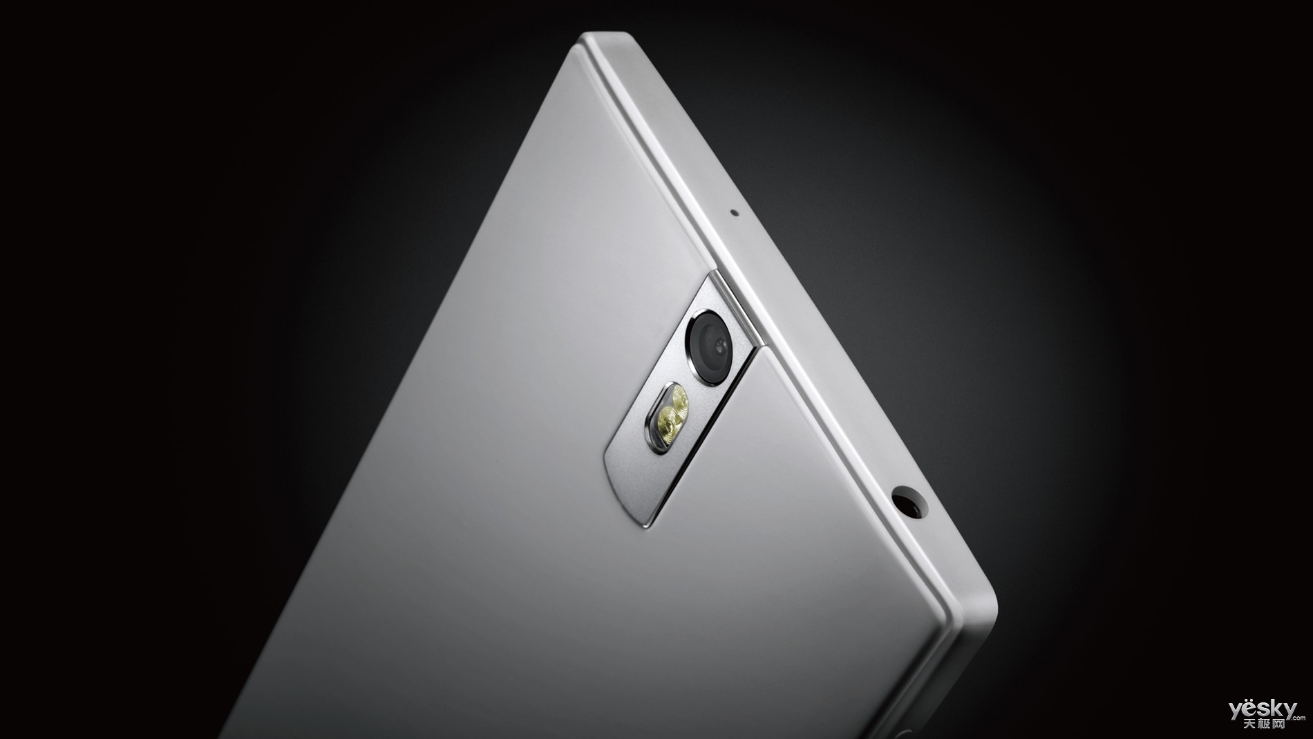 四核1080p超极屏机皇oppo find 5正式发布