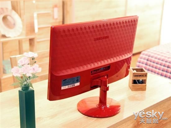 三星吴小聪:2013年显示器双市场战略起航