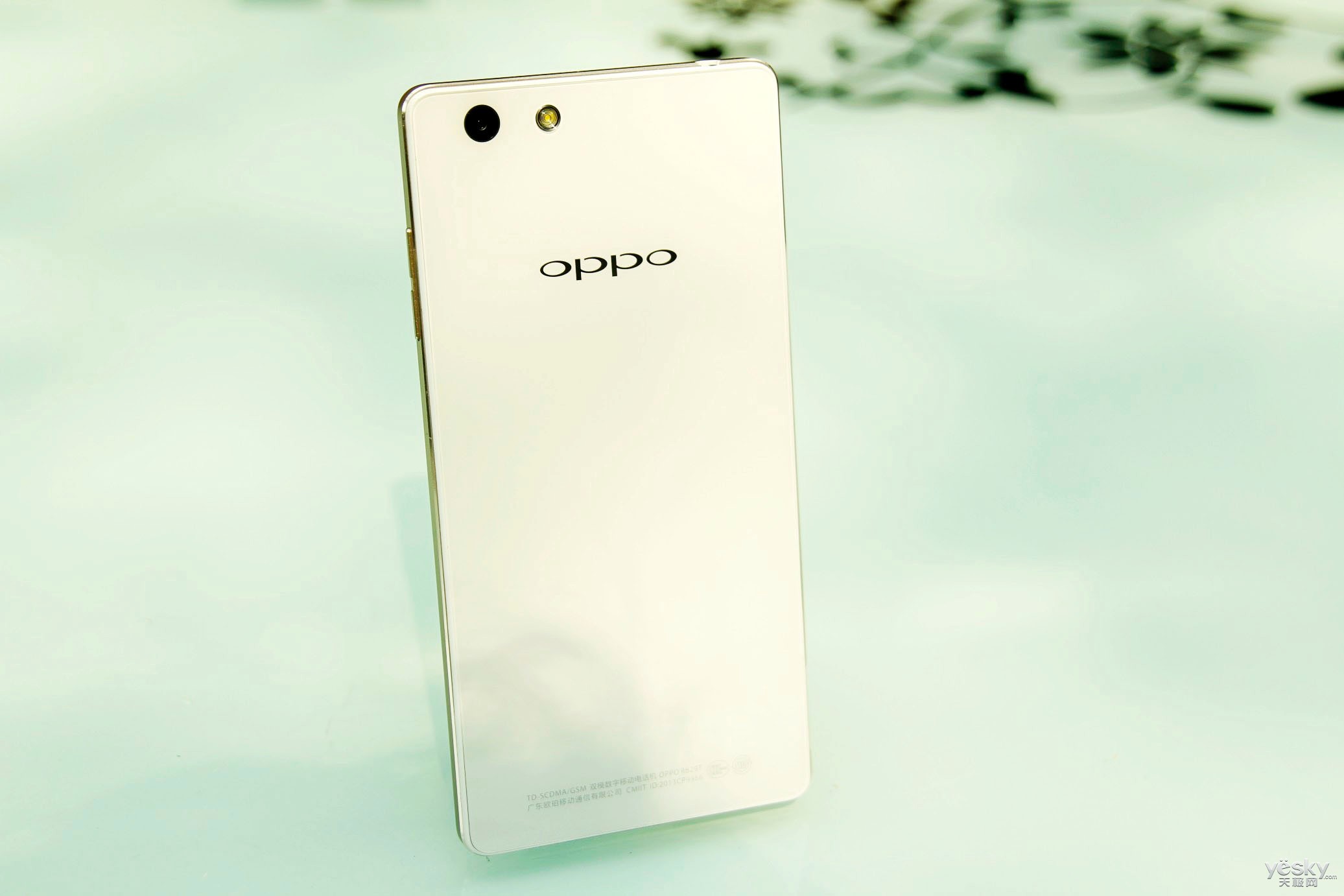 流光鏡面工藝美學 oppo r1夜拍手機評測