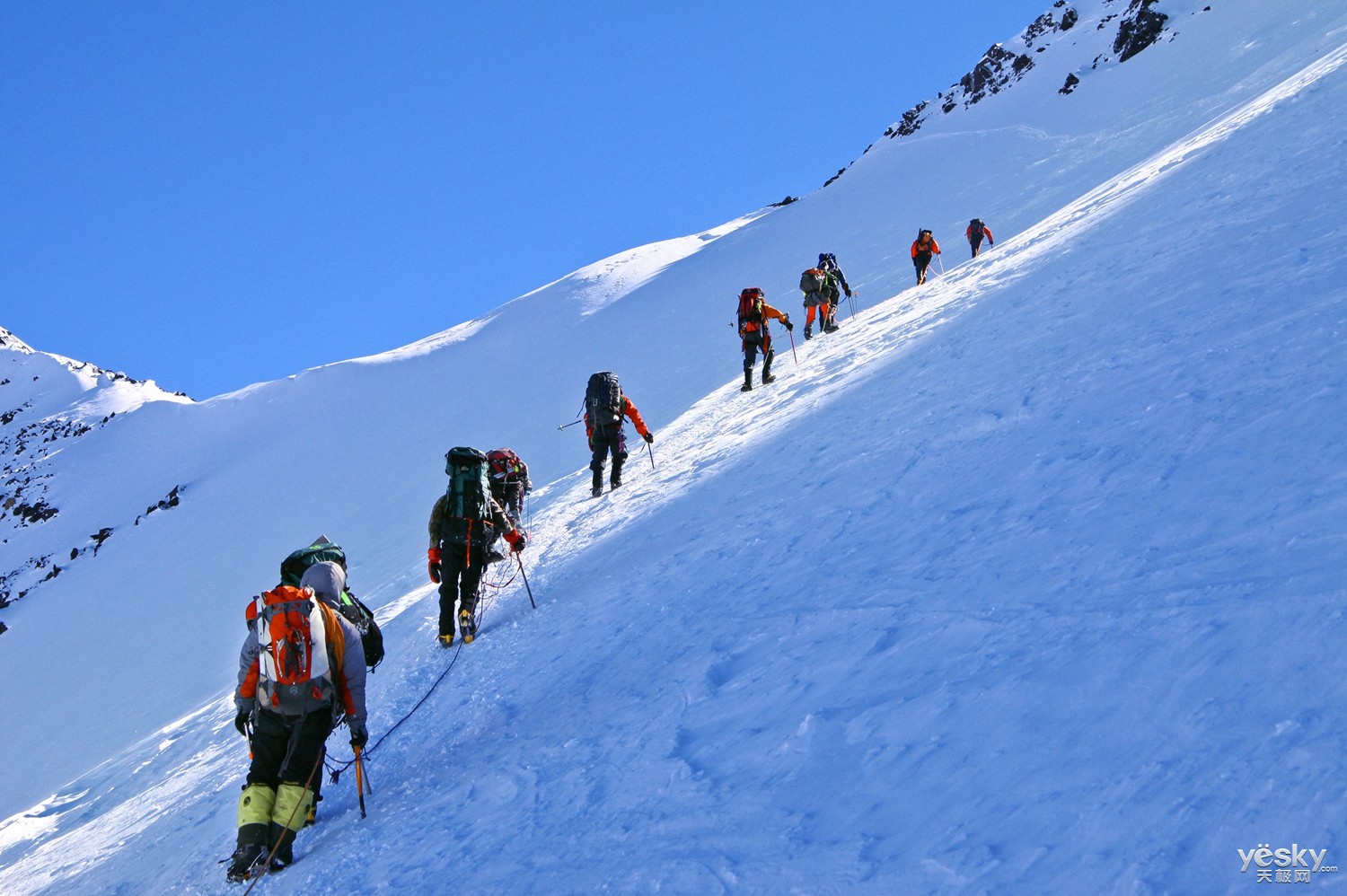 勇攀高峰——青衣佐刀谈登山与摄影
