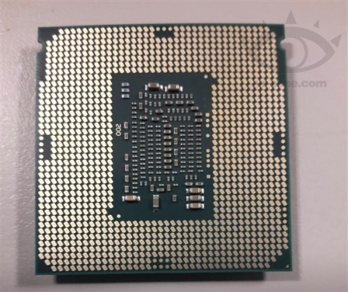 改用了新的封装接口lga1151——broadwell,haswell两代都是lga1150,更
