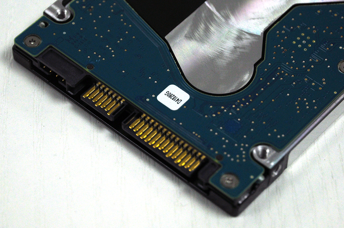 7mm 2tb 希捷firecuda固态混合硬盘评测