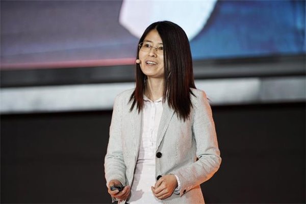 谷歌ai中国中心来了由美女ai大咖李飞飞李佳率领