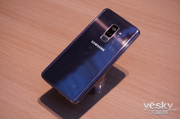 三星galaxy s9/s9 正式发布 拍照升级可拍960fps视频