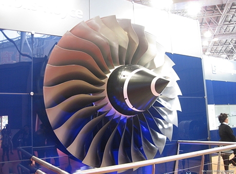 中国航空发动机涡轮叶片用材料力学性能状况分析